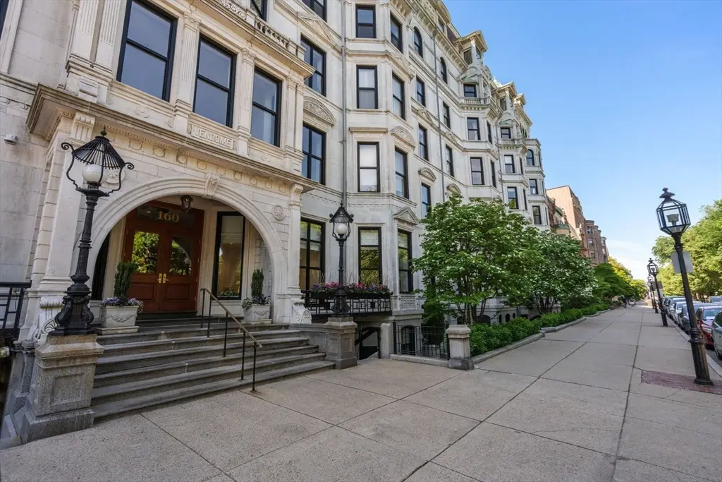 160 Commonwealth #616, Boston, MA 02116 - #1