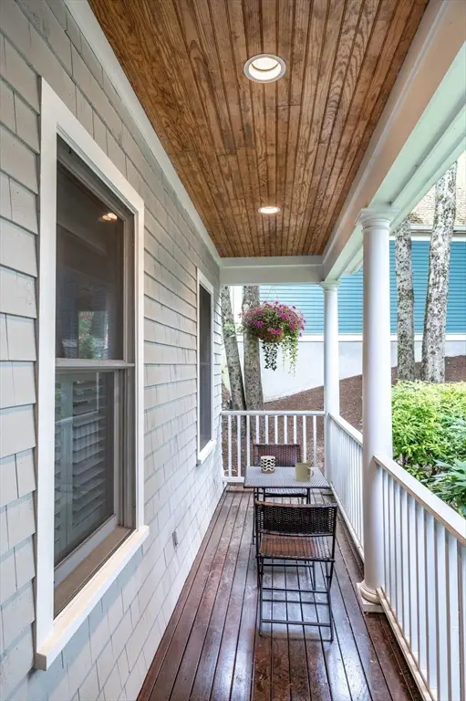 94 Herrick Rd #94, Newton, MA 02459 - #3