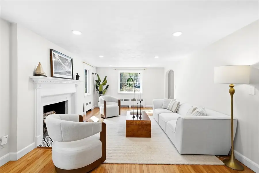 17 Woodhaven Rd, Newton, MA 02468 - #3