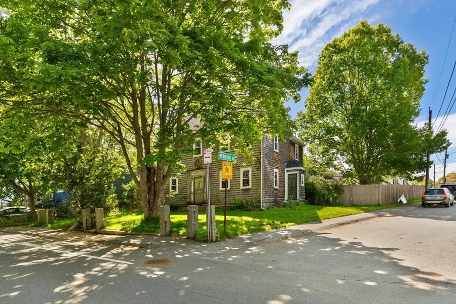 25 Poplar Street, Gloucester, MA 01930 - #2
