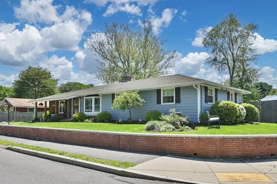 4 Andover Rd., Beverly, MA 01915 - #2