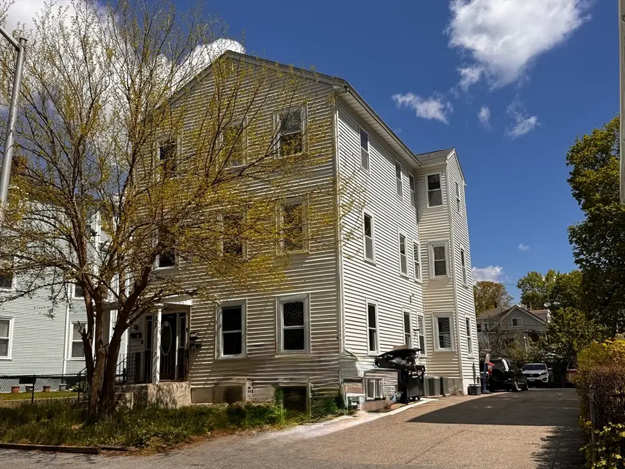 23 Wyman St, Worcester, MA 01610 - #2