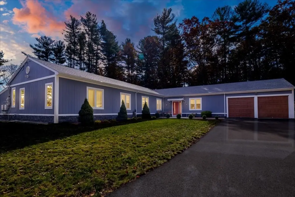 145 W River Street, Upton, MA 01568 - #1