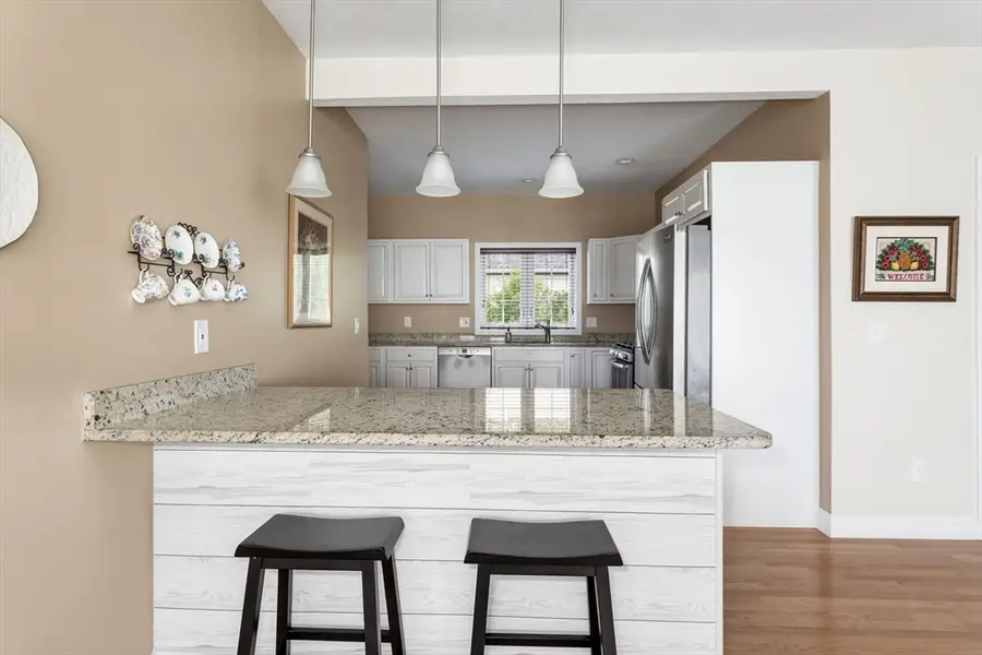 4 Candlelight Ln, Bellingham, MA 02019 - #3