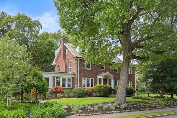 15 Agawam Rd, Newton, MA 02468