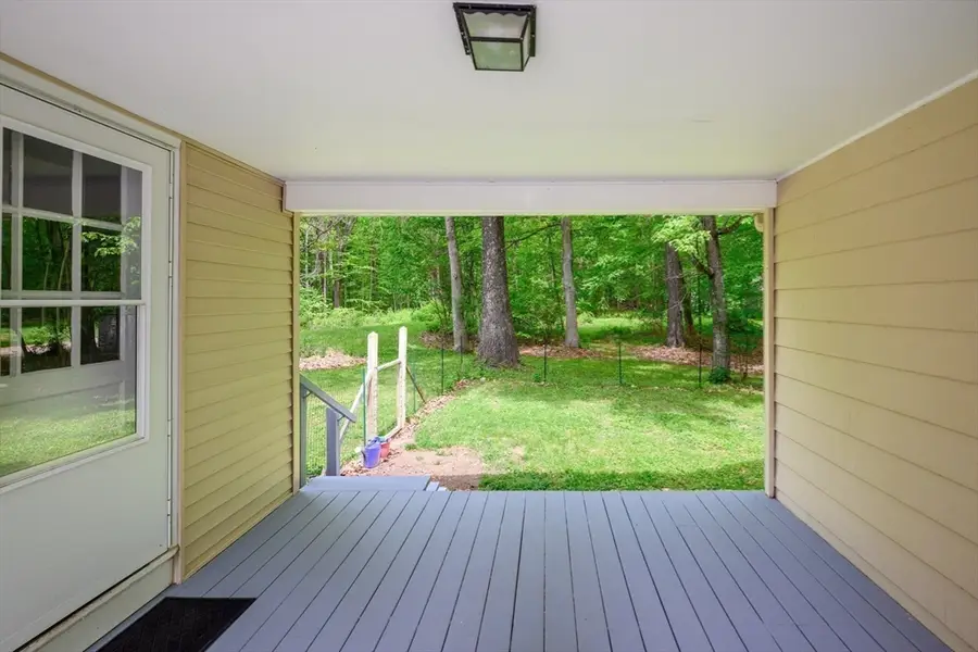 208 North St, Belchertown, MA 01007 - #2