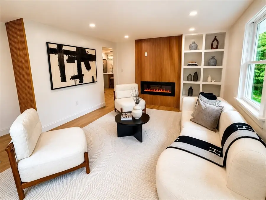 315 Lake Dr, Hamilton, MA 01982 - #3