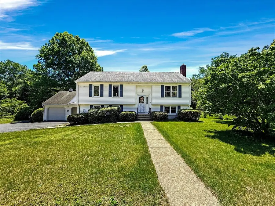 6 Philip St, Hudson, MA 01749 - #2