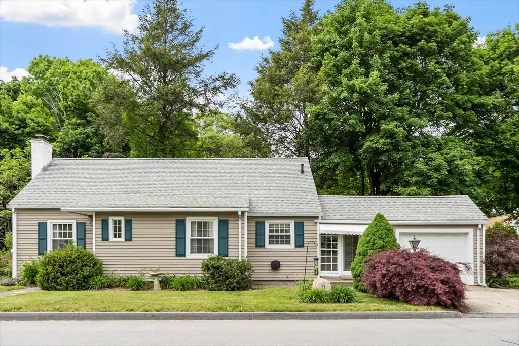 11 Whitla Drive, Worcester, MA 01604 - #1