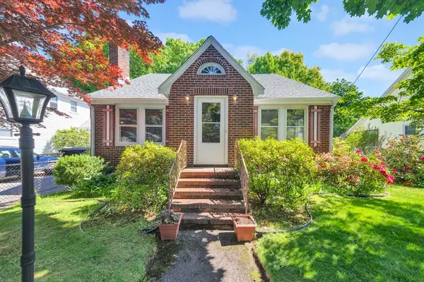 15 Berkeley Street, Arlington, MA 02474