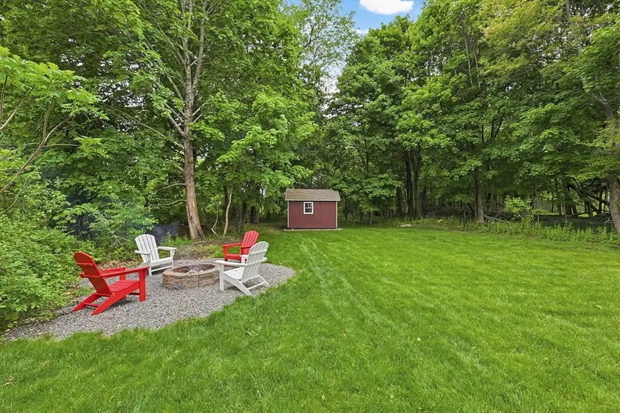 266 N Franklin St, Holbrook, MA 02343 - #3