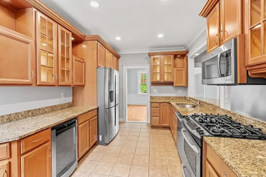125 Park St #4, Brookline, MA 02446 - #3