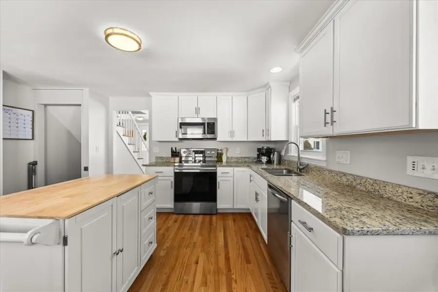 46-R Avon St, Taunton, MA 02780 - #3