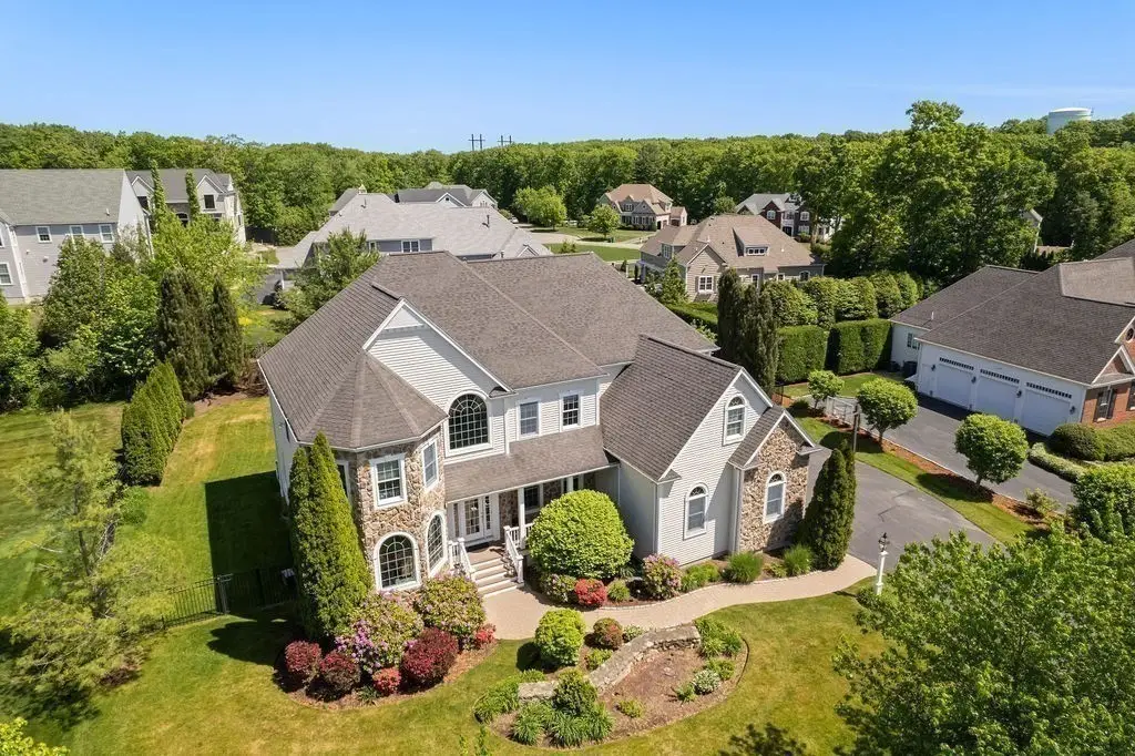 21 Coach Road, North Attleboro, MA 02760 - #1
