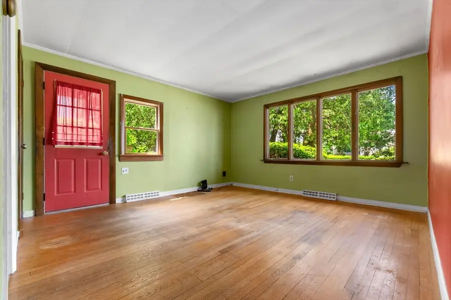 71 Union St, Hamilton, MA 01982 - #3