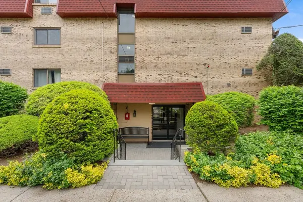 43-51 Albion St #C9, Melrose, MA 02176