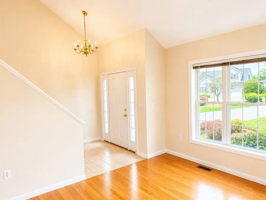 37 Augusta Way #37, North Chelmsford, MA 01863 - #3