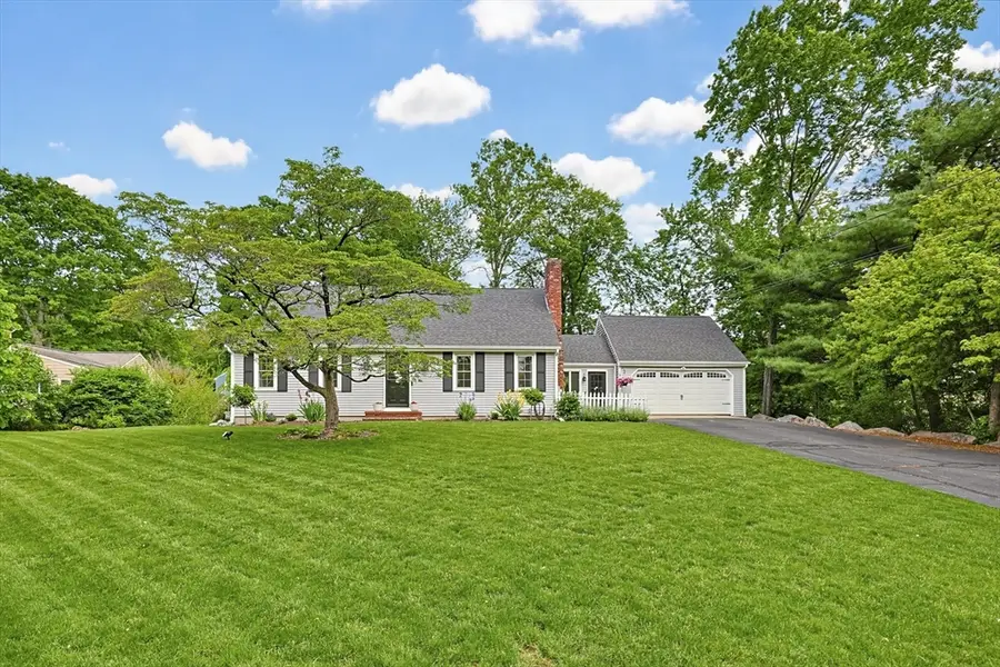 110 Raymond Hall Dr., North Attleboro, MA 02760 - #3