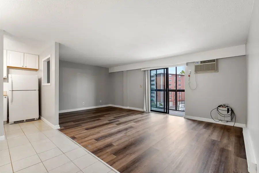 47 Mystic #3A, Arlington, MA 02474 - #3