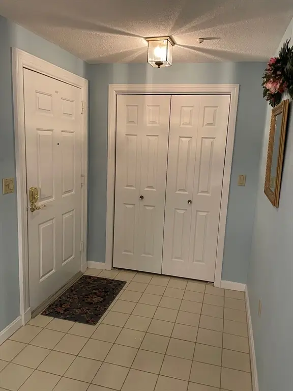 12 Ledgewood Way #1, Peabody, MA 01960 - #3