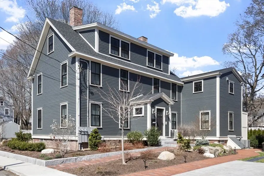 6 Center #B, Amesbury, MA 01913 - #2