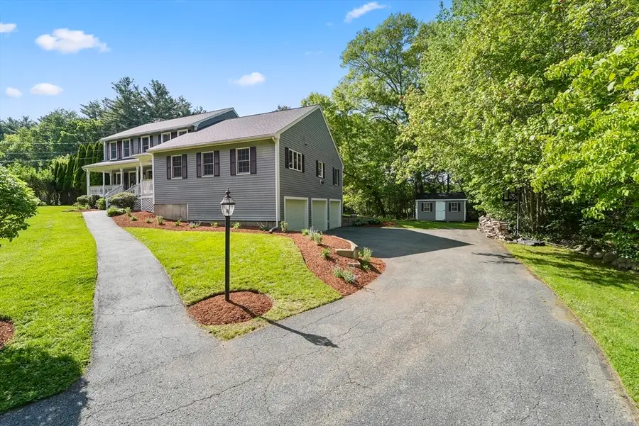 261 Pine Hill Rd, Chelmsford, MA 01824 - #2