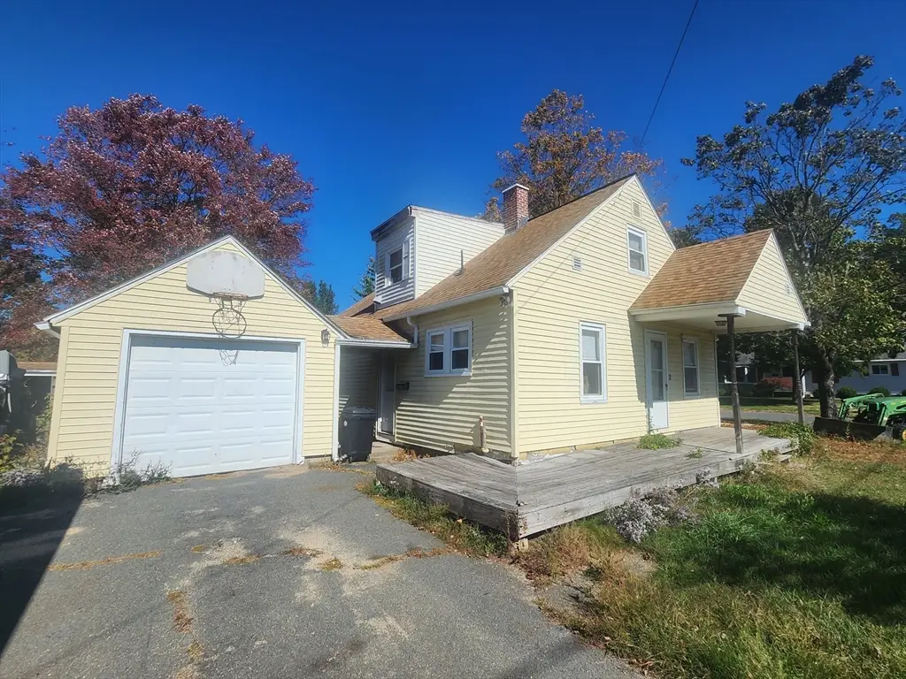 2 Alice St, Turners Falls, MA 01376 - #1