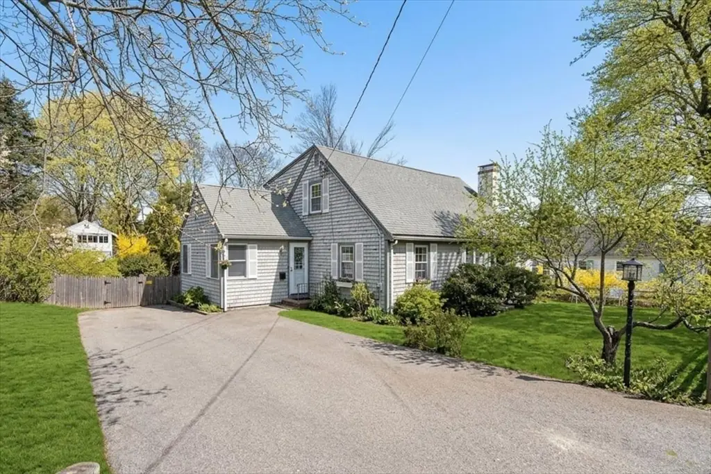15 Village Rd, Weymouth, MA 02189 - #1