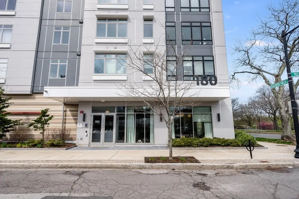 180 Telford #311, Boston, MA 02135 - #1