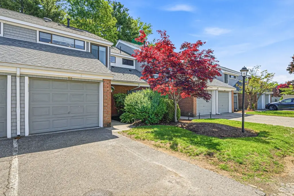 153 Greenbrook Dr #153, Stoughton, MA 02072 - #1