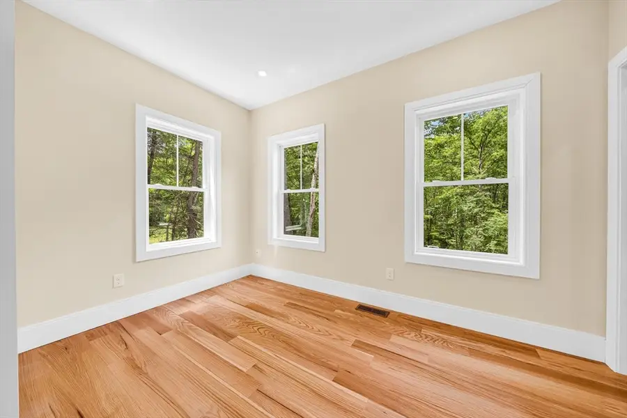 374 Brandy Brow Rd, Haverhill, MA 01830 - #3