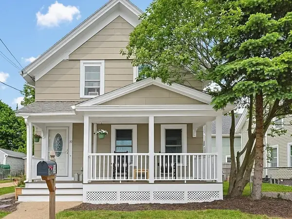 39 Division St, North Attleboro, MA 02760