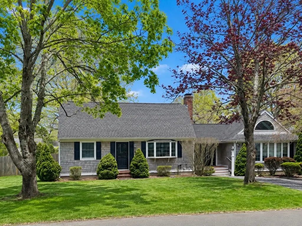 27 Sandpiper Circle, East Falmouth, MA 02536 - #1