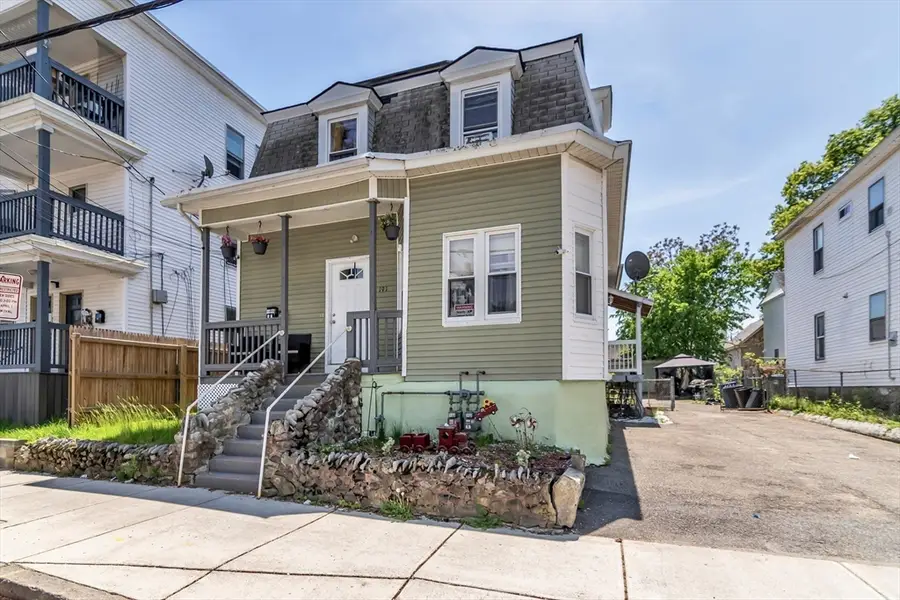 191 Farnham St, Lawrence, MA 01843 - #3