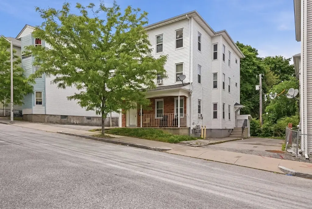 31 Aetna Street, Worcester, MA 01604 - #1