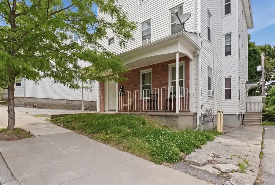 31 Aetna Street, Worcester, MA 01604 - #3