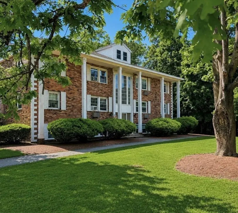 39 N Billerica Rd #4, Lowell, MA 01852 - #2