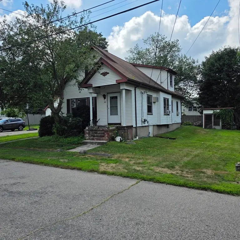 20 Foch Ave, Seekonk, MA 02771 - #2