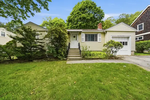 312 Washington St, Arlington, MA 02474