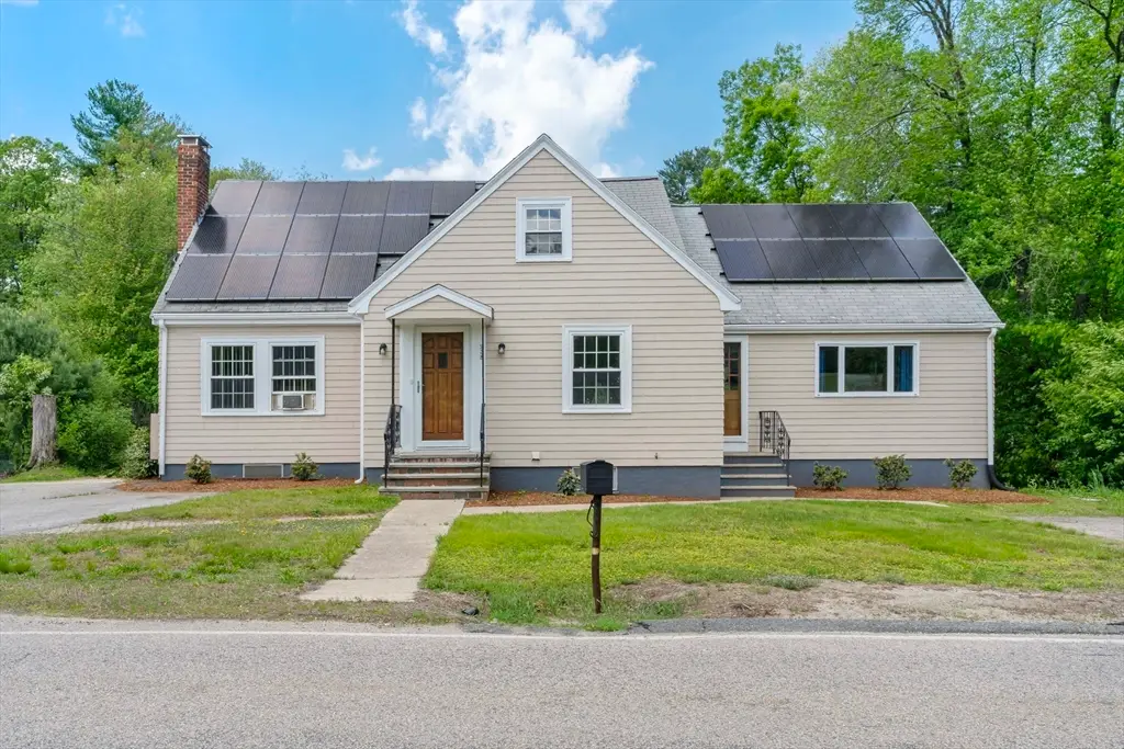 238 Lake St, Bellingham, MA 02019 - #1