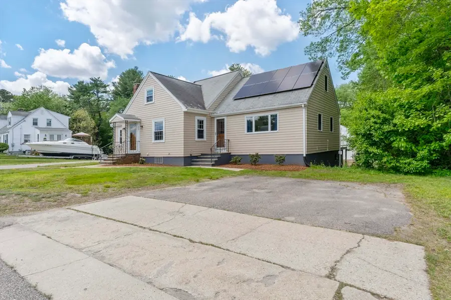238 Lake St, Bellingham, MA 02019 - #2