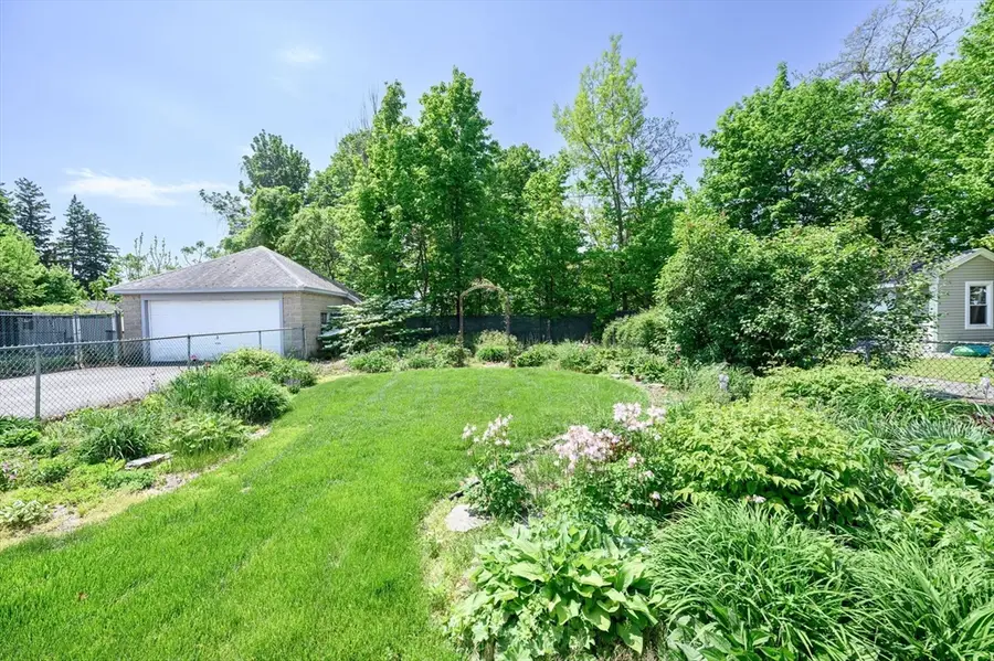 162 Hubbard St, Ludlow, MA 01056 - #3