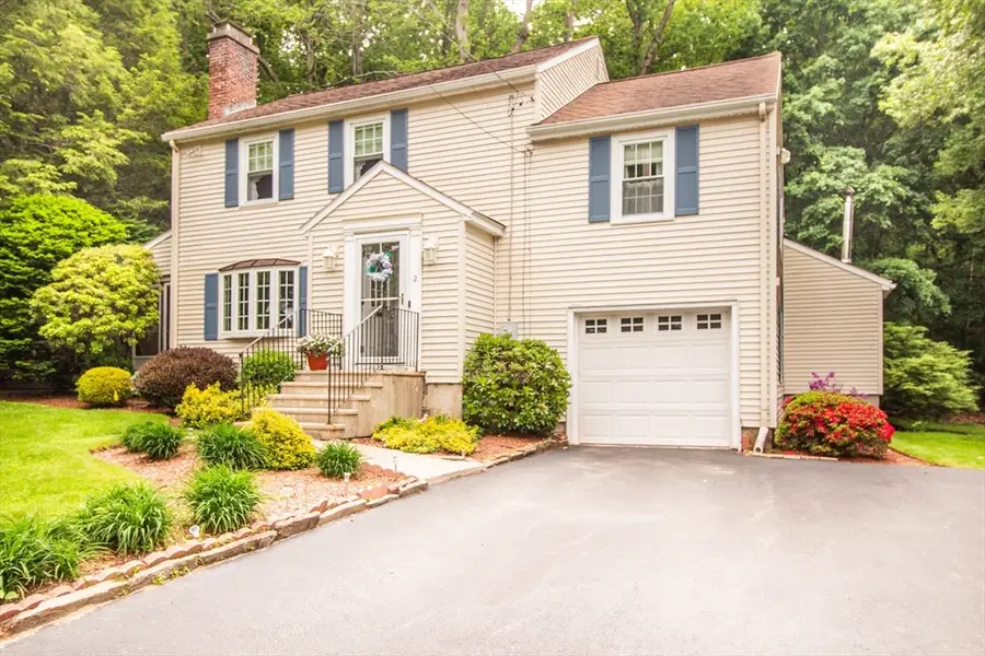 2 Paradox Dr, Worcester, MA 01602 - #2