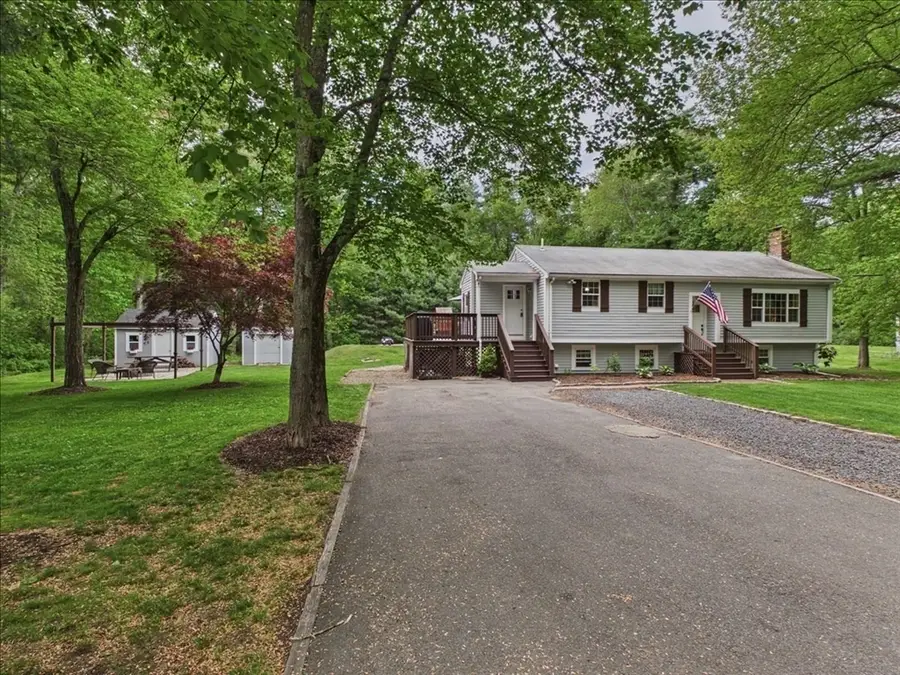 84 Seekell St, East Taunton, MA 02718 - #3