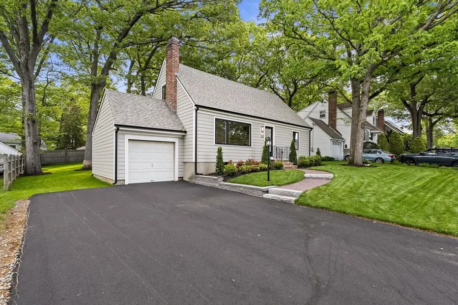 323 Ridge St, Arlington, MA 02474 - #3