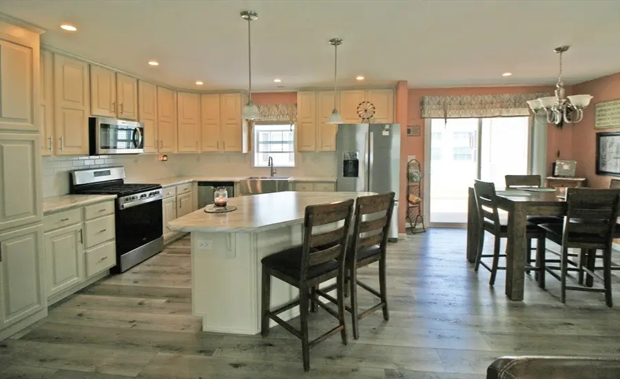 127 Freedom Trail, Westfield, MA 01085 - #3
