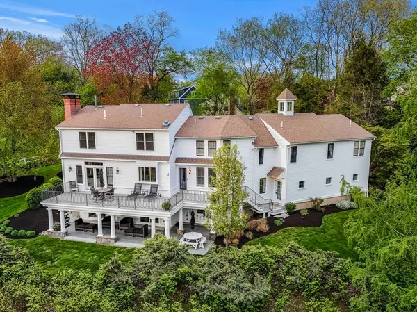 237 Storey Ave, Newburyport, MA 01950