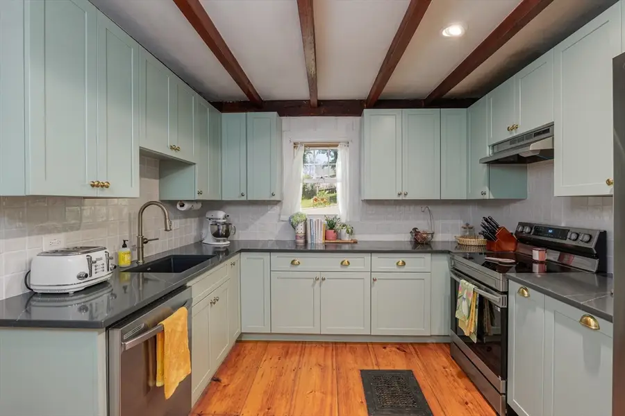 129 Whitehall Rd, Amesbury, MA 01913 - #2