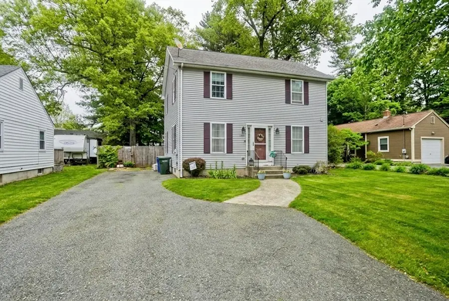 679 Parker St, Springfield, MA 01129 - #2