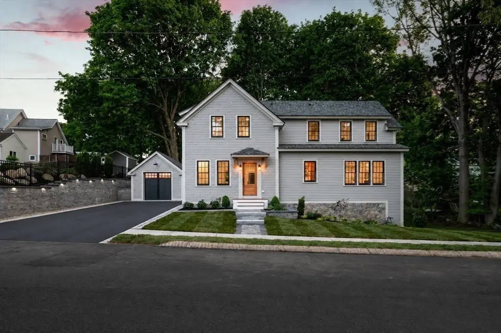 1 Stanley Ave, Newburyport, MA 01950 - #1